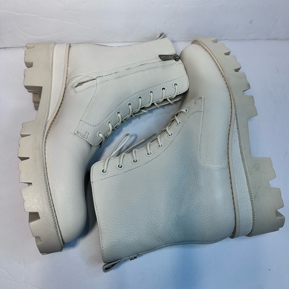 Sam Edelman Women's Cream Lace-Up Boots - Picture 4 of 9